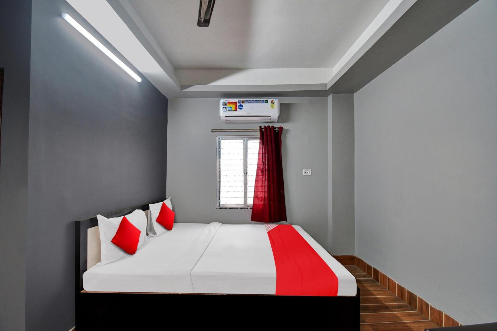 Super Hotel O Royal Empire Kalkutta Kültér fotó