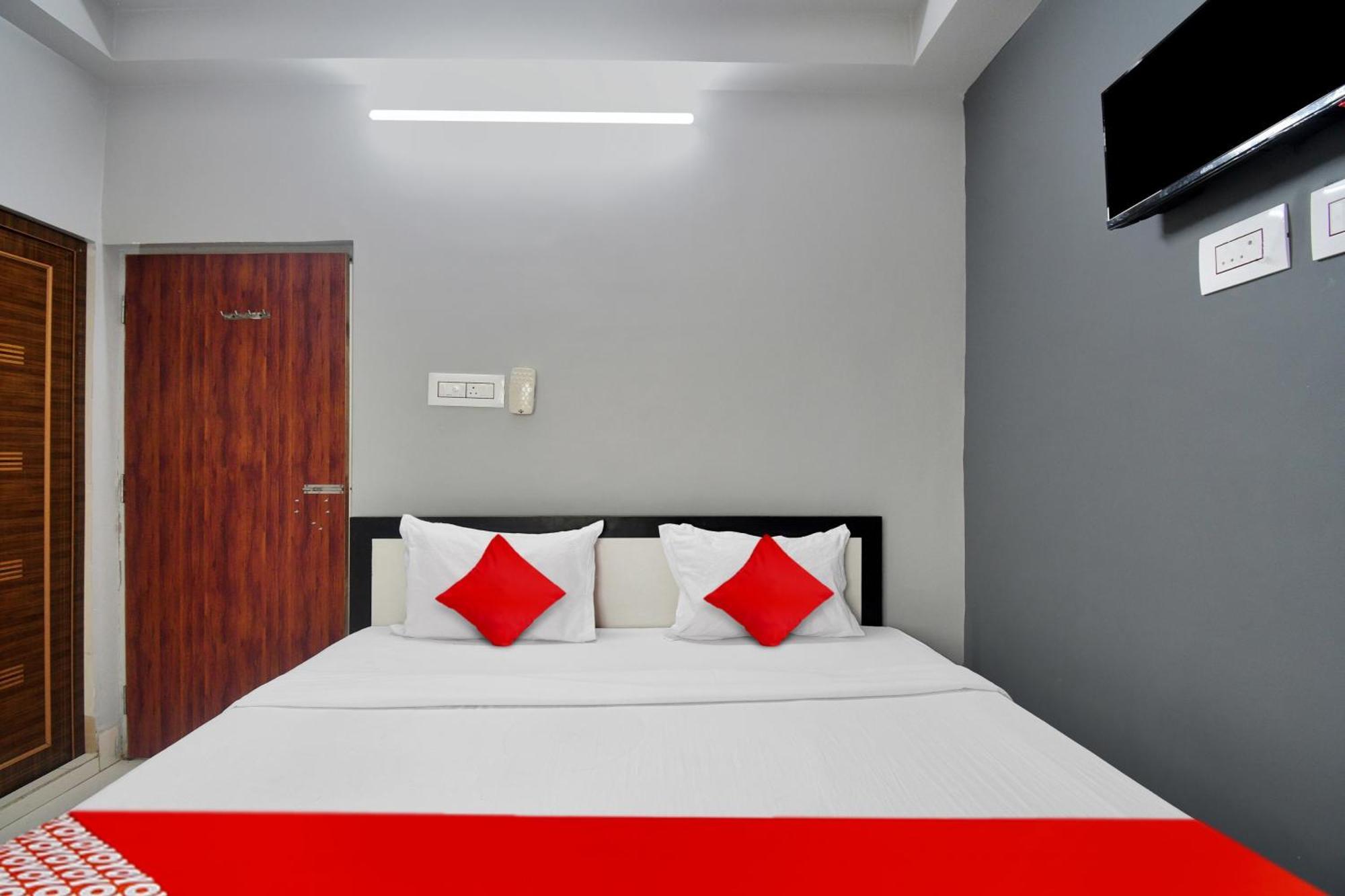 Super Hotel O Royal Empire Kalkutta Kültér fotó