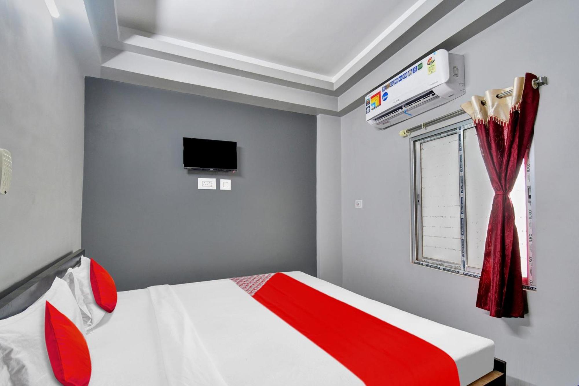Super Hotel O Royal Empire Kalkutta Kültér fotó