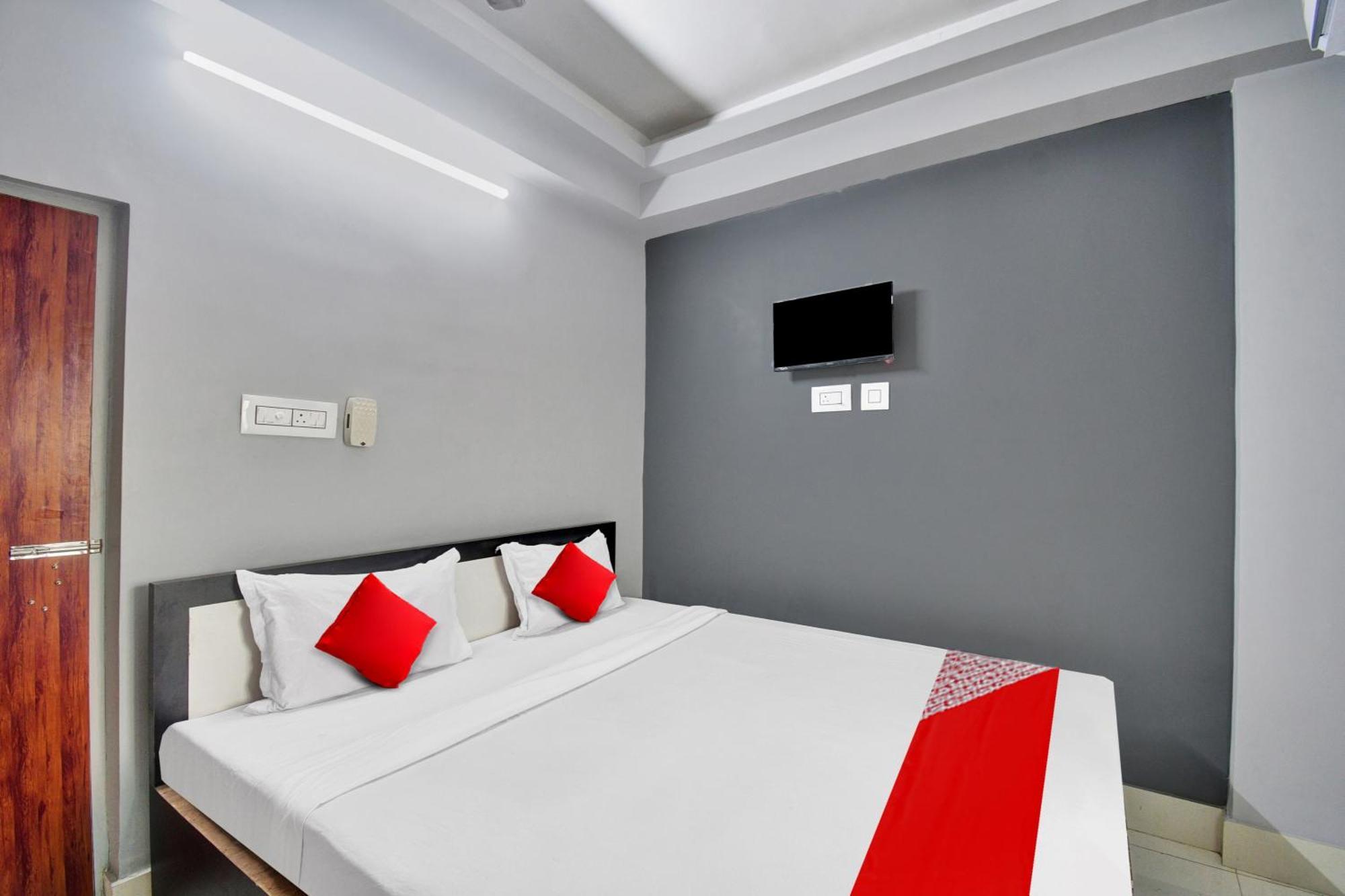 Super Hotel O Royal Empire Kalkutta Kültér fotó