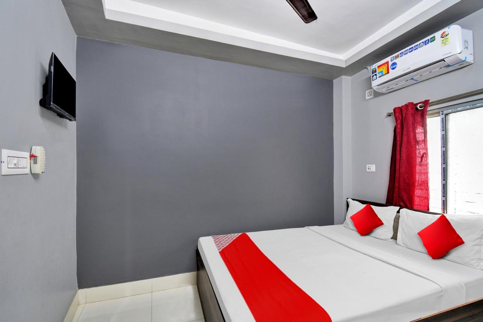 Super Hotel O Royal Empire Kalkutta Kültér fotó